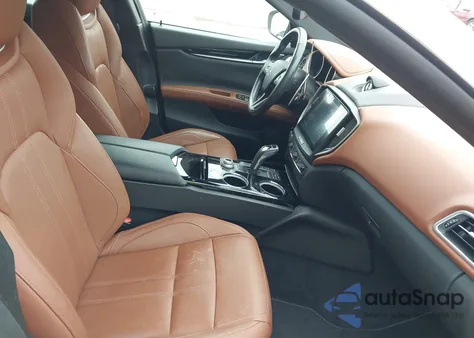 2019 Maserati Ghibli S Q4 Gransport from USA, damaged, VIN ZAM57YTSXK1313546